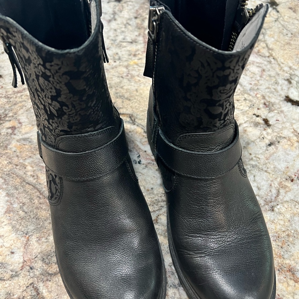Alegria Leather Boots